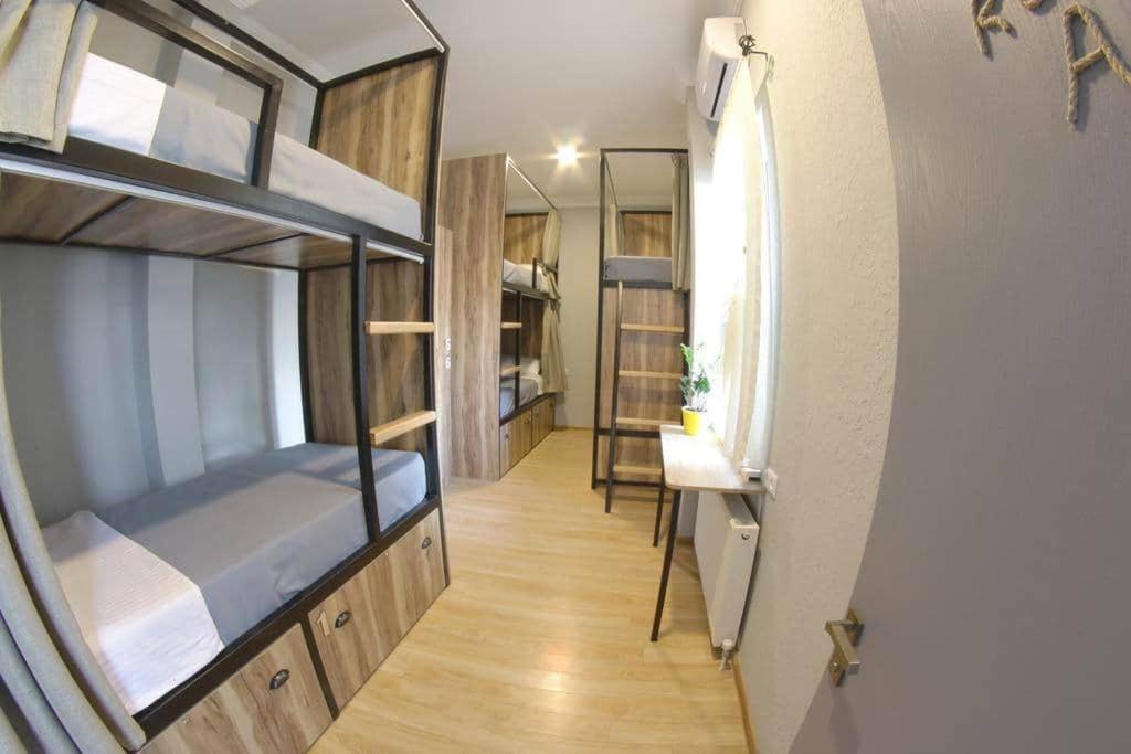 Hostel Nomad Τυφλίδα Εξωτερικό φωτογραφία
